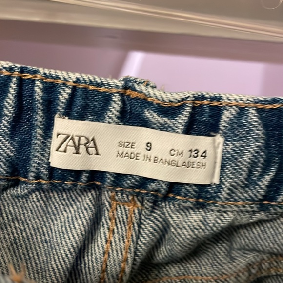 Zara girls denim shorts - Picture 3 of 3